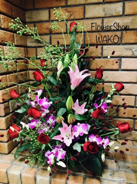 「和紘生花店」　（北海道札幌市中央区）の花屋店舗写真1